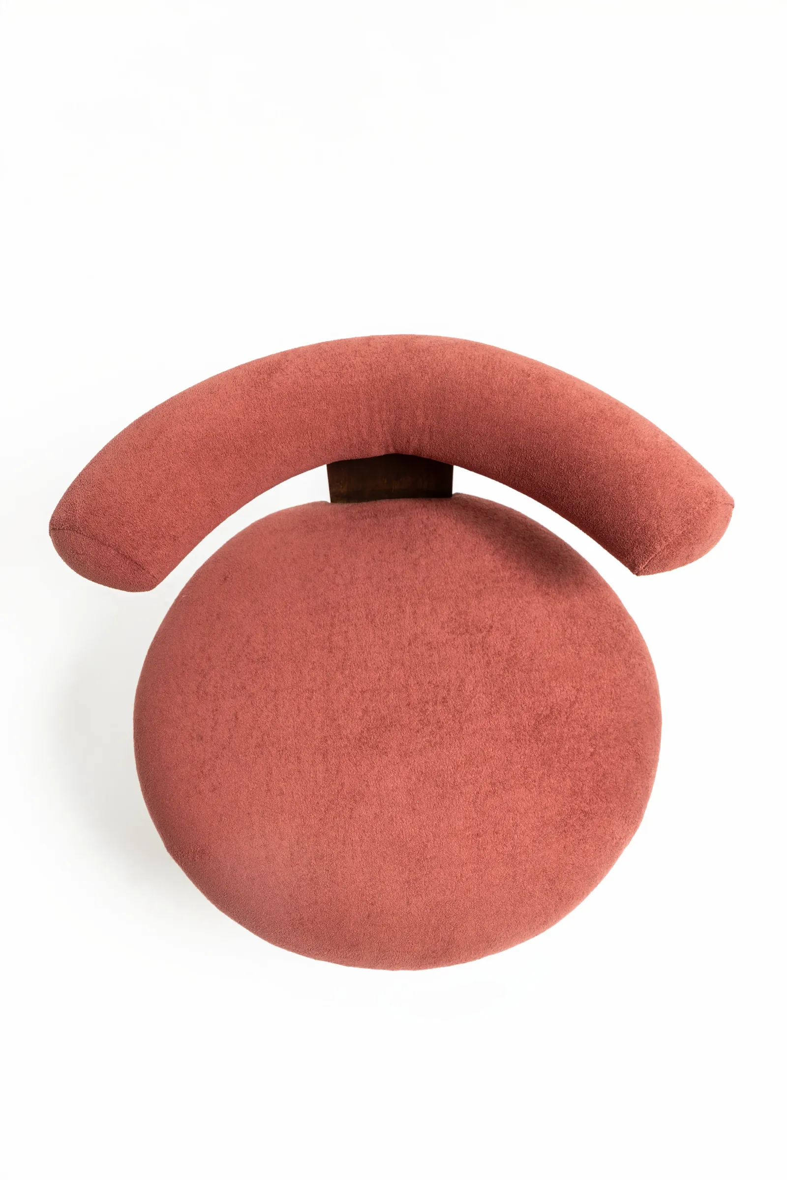 Contour Crescent Chair - detail view